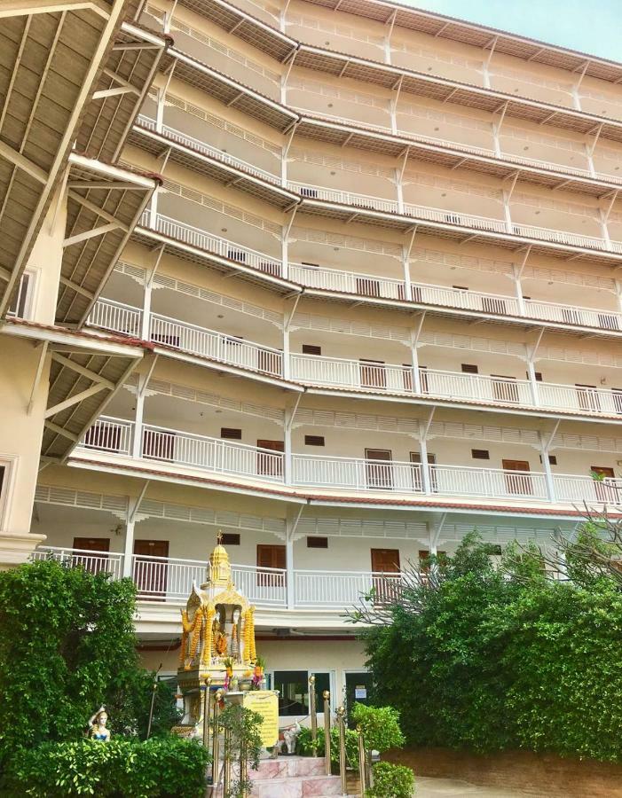 Baan Klang Condo Hotel HHQ Exterior foto